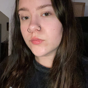 Meet your Posher, Corina